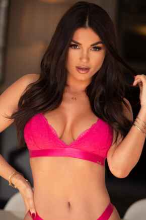 India Removable Pad Soft Triangle Bra - Hot Pink