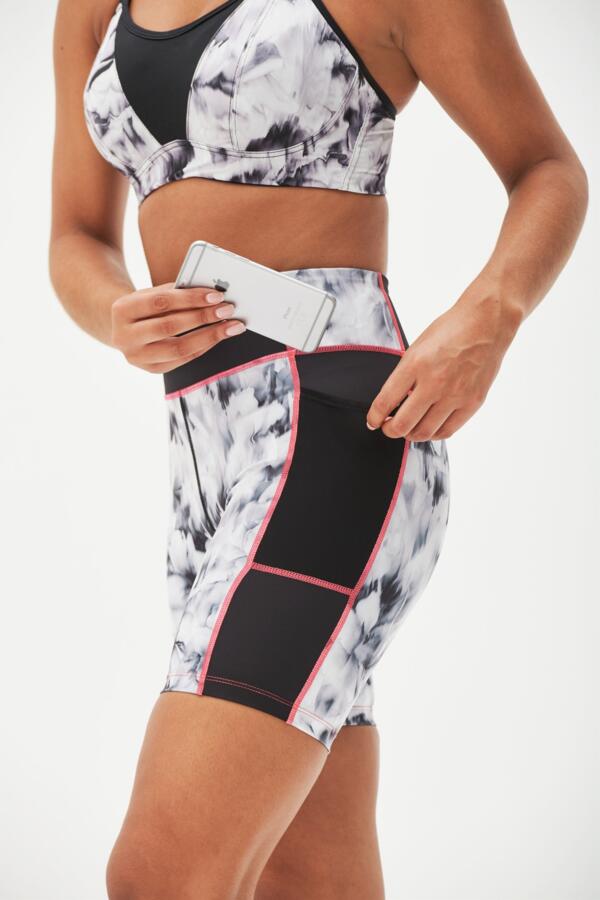 Energy Side Pocket Cycling Short