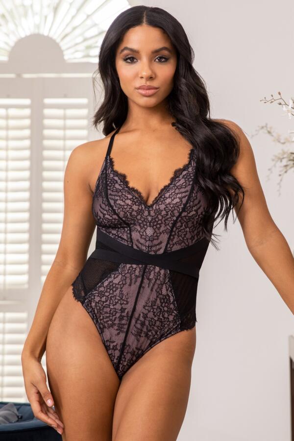 Dark Romance Plunge Non Wired Body