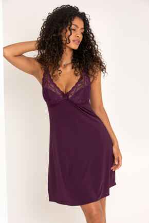 Flora Luxe Lace Chemise - Blackberry