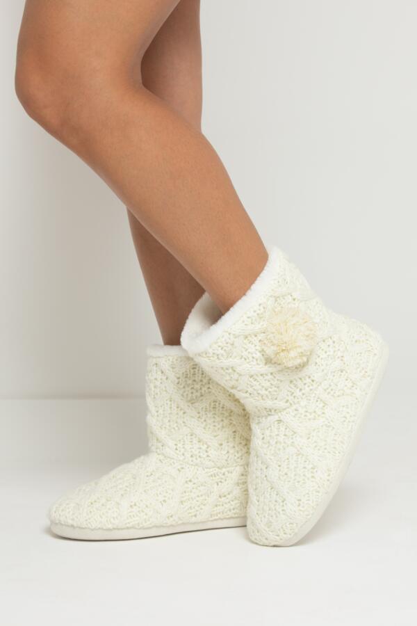 Cable Knit Faux Fur Lined Bootie Slipper