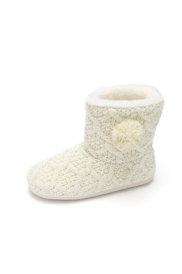 Cable Knit Faux Fur Lined Bootie Slipper