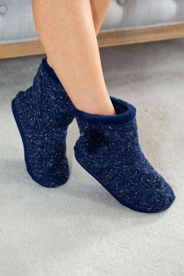 Cable Knit Faux Fur Lined Bootie Slipper