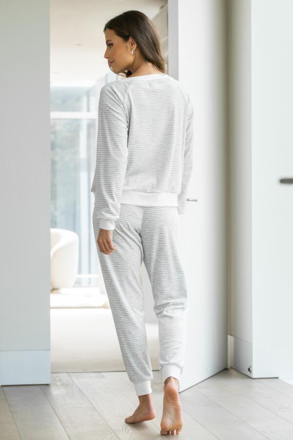 Cosy Fleece Sweatshirt and Jogger Pyjama Set