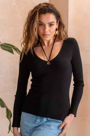 Susie Fuller Bust Keyhole Rib Knit Top with LENZING™ ECOVERO™ Viscose - Black