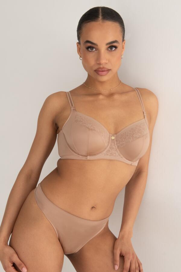 Effortless Non-Padded Smoothing Full Cup Bra D-J