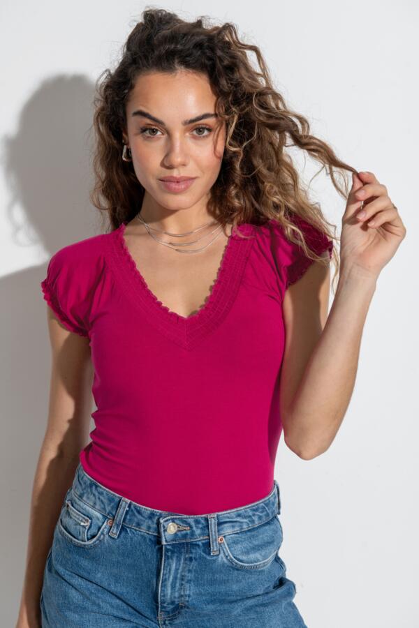 Payton Contrast Stitch Cap Sleeve Stretch Jersey Top - Magenta