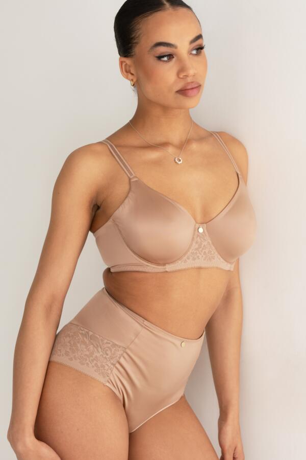 Effortless Non-Padded Underwired Double Layer Smoothing Bra D-J