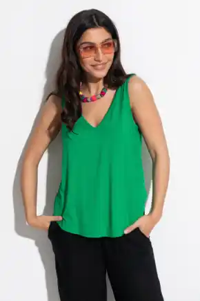 Sophie Fuller Bust Stretch V-Neck Vest with LENZING™ ECOVERO™ Viscose - Green