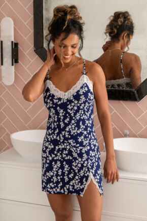 Sofa Loves Lace Hidden Support Soft Jersey Split Chemise	 - Navy/White