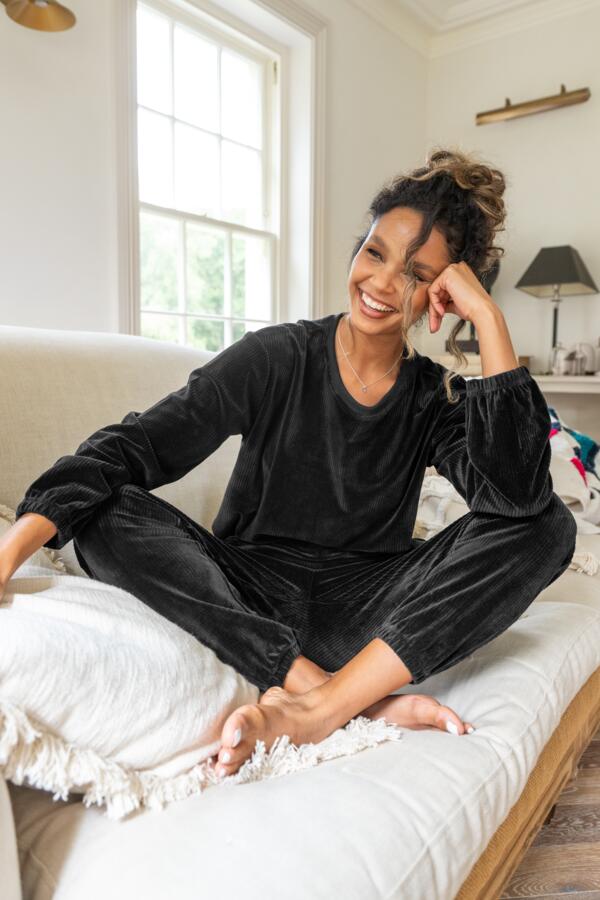 Ribbed Cosy Fleece Lounge Pyjama Set - Black