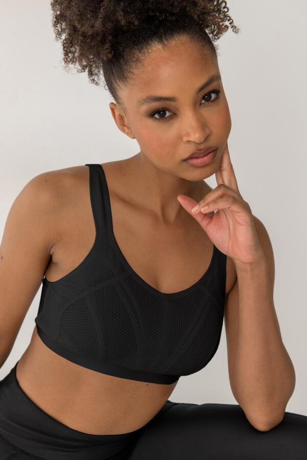 Energy Strive Non-Wired Non-Padded Lined Full Cup Sports Bra