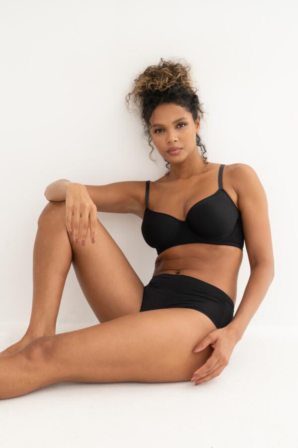 Definitions Bonded No VPL Shorty