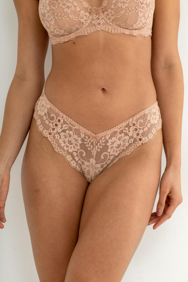 Fleur Cheeky V-Shaped Brief
