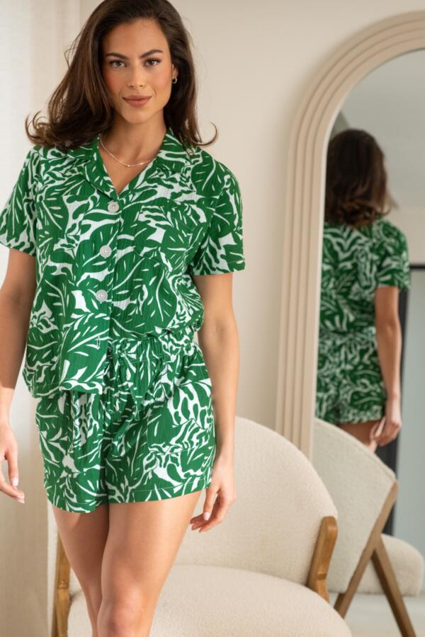 Woven Double Cloth Revere Collar Shirt and Short Pyjama Set
