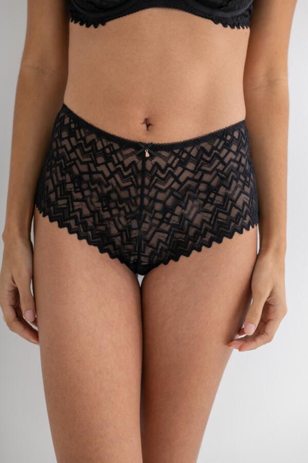 Mixology Full Lace Shorty