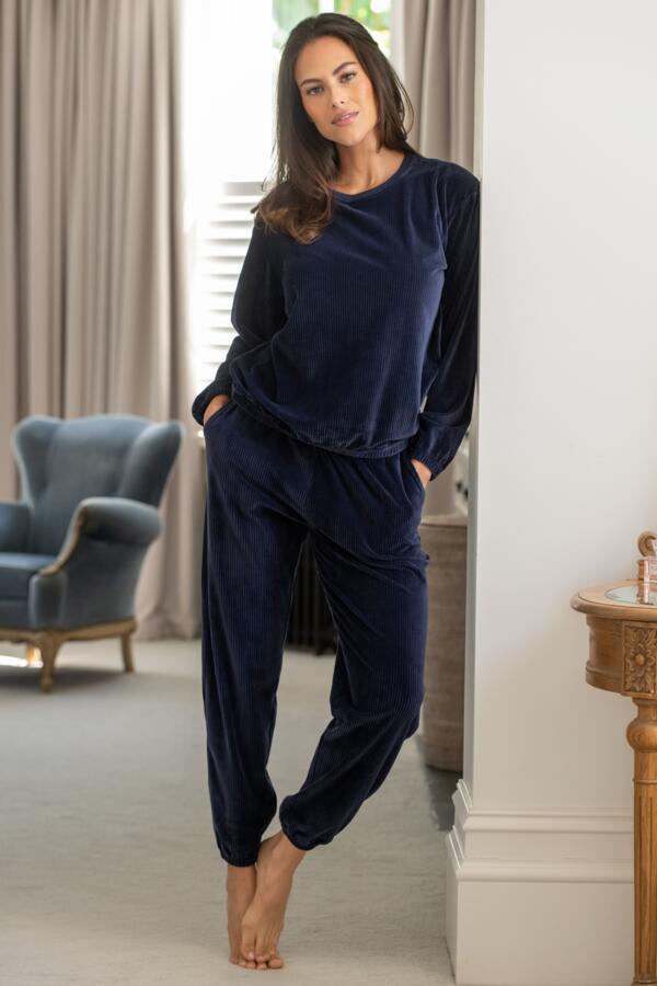 Ribbed Cosy Fleece Lounge Pyjama Set