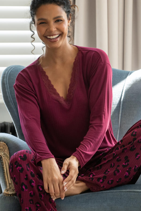 Brushed Rib Lace Trim V-Neck Lounge Pyjama Set