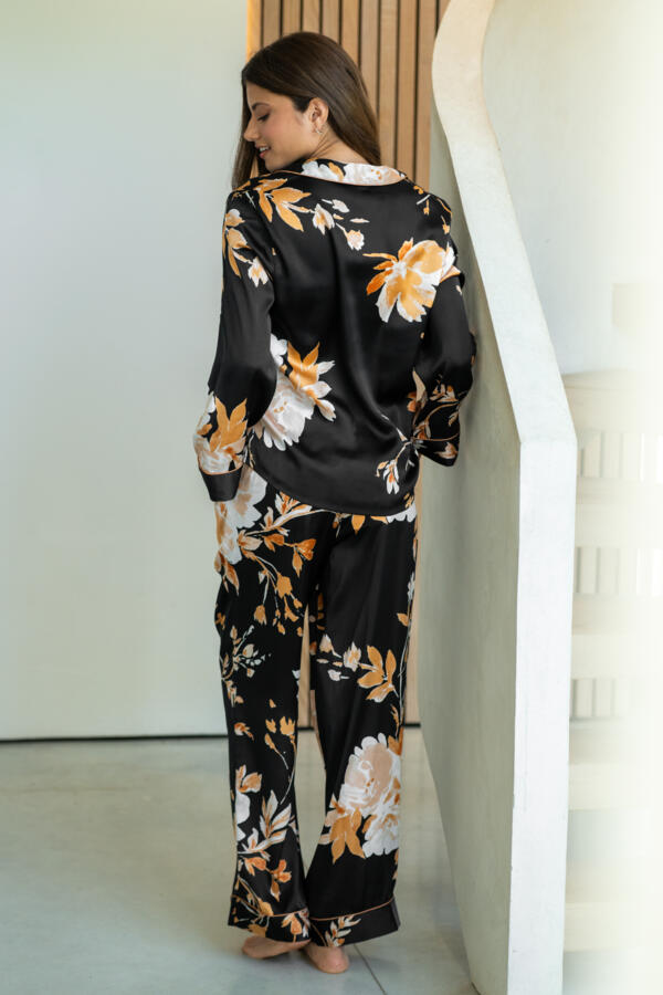 Dusk Printed Satin Revere Collar Pyjama Set