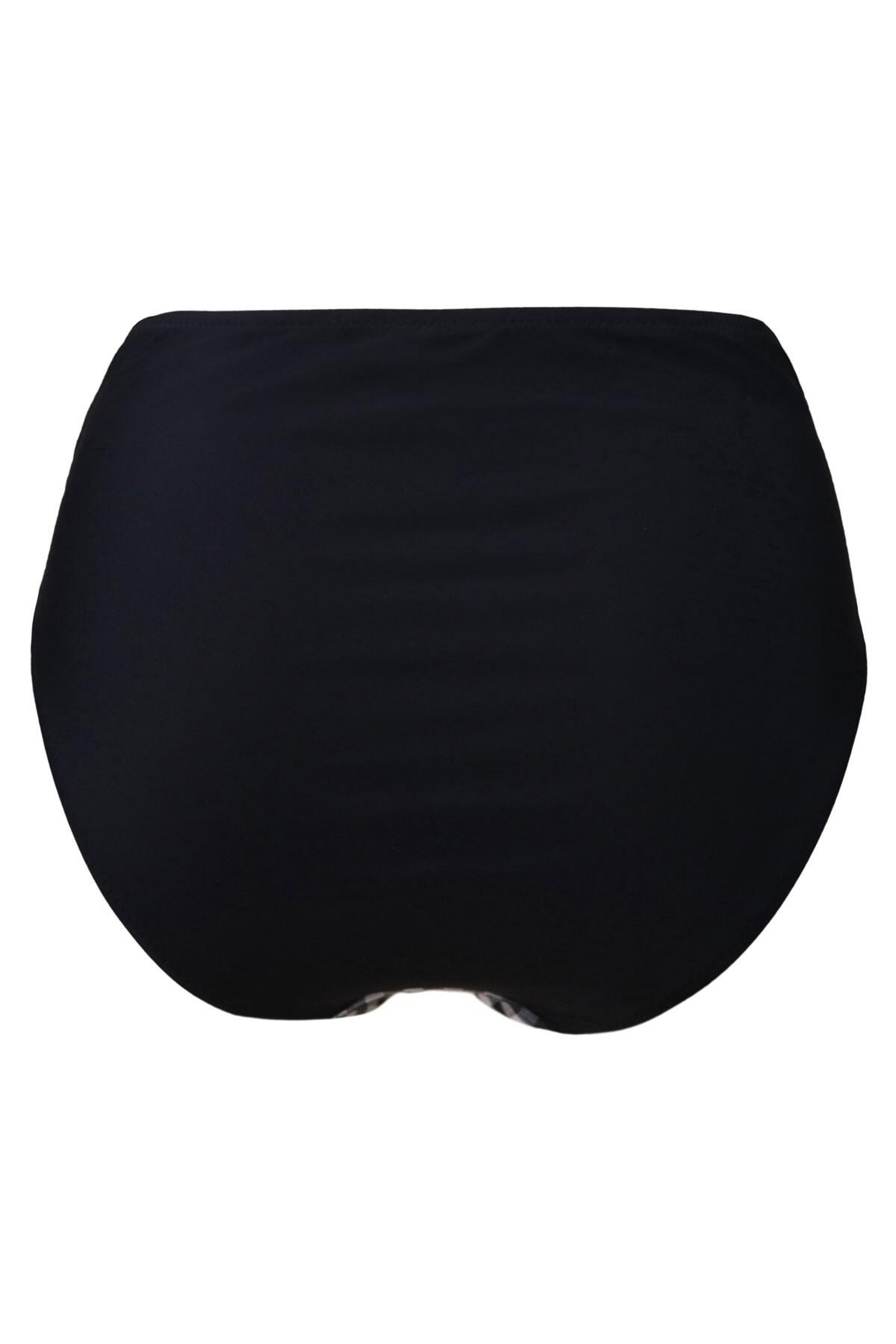 67009 Pour Moi Checkers Control Belted Brief Black//White