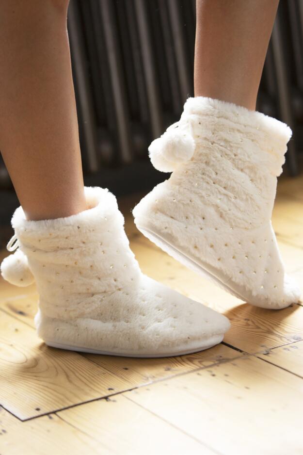 Metallic Star Print Fluffy Bootie Slipper