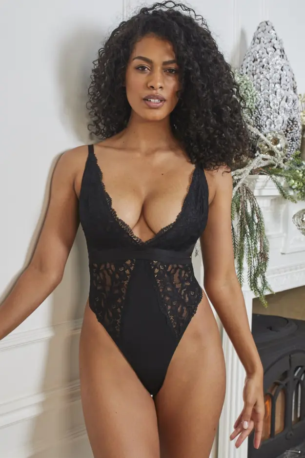 Black Underwired Cut Out Lace Body