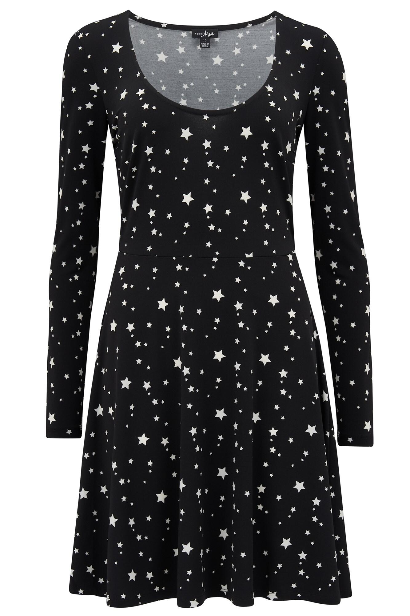 Bailey Slinky Stretch Jersey Skater Dress | Mono Star | Pour Moi