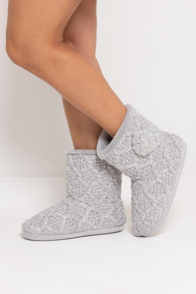 Cable Knit Faux Fur Lined Bootie Slipper