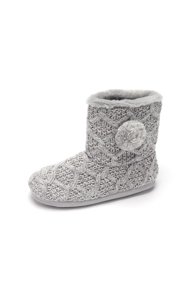 Cable Knit Faux Fur Lined Bootie Slipper