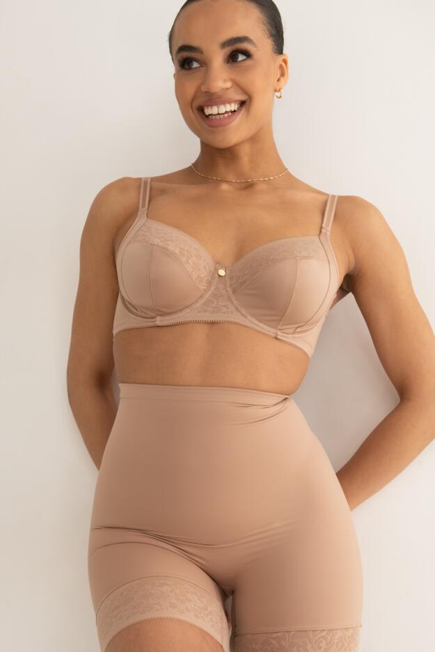 Effortless Non-Padded Smoothing Full Cup Bra D-J