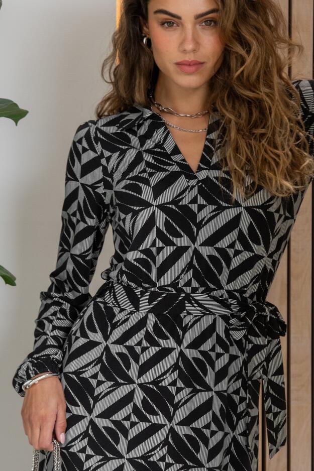 Venetia Jersey Hanky Hem Collared Midi Dress 