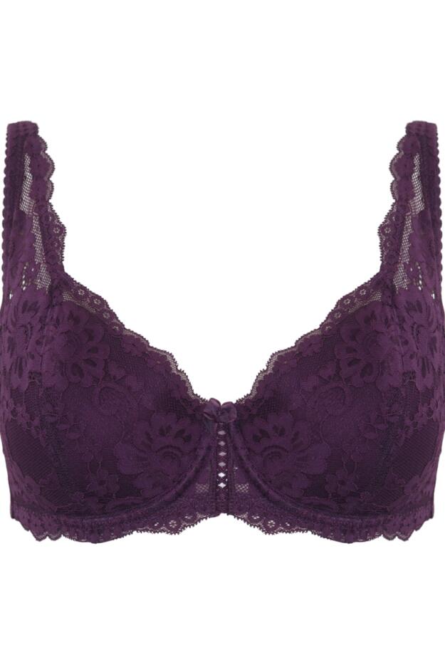 Fleur Lightly Padded High Apex Underwired Bra