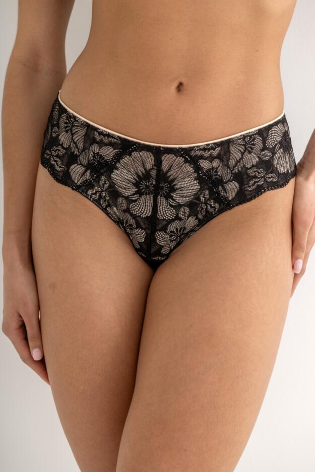 Atelier Lace High Apex Padded Underwired Set