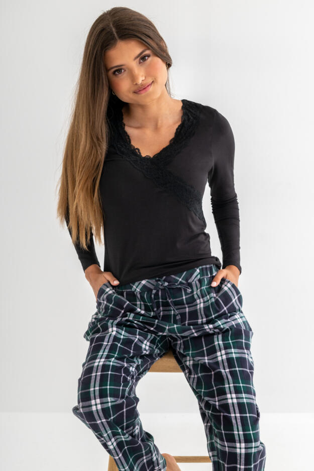 Sofa Loves Lace Hidden Support Long Sleeve Top
