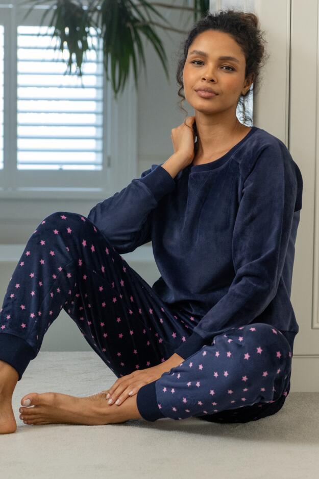Cosy Fleece Sweatshirt and Jogger Pyjama Set