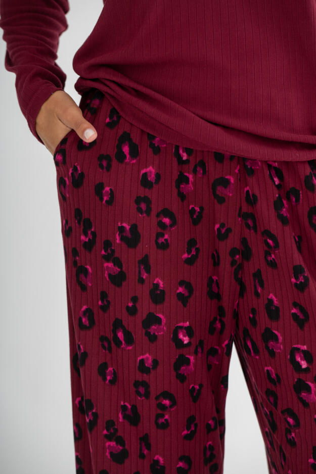 Brushed Rib Lace Trim V-Neck Lounge Pyjama Set