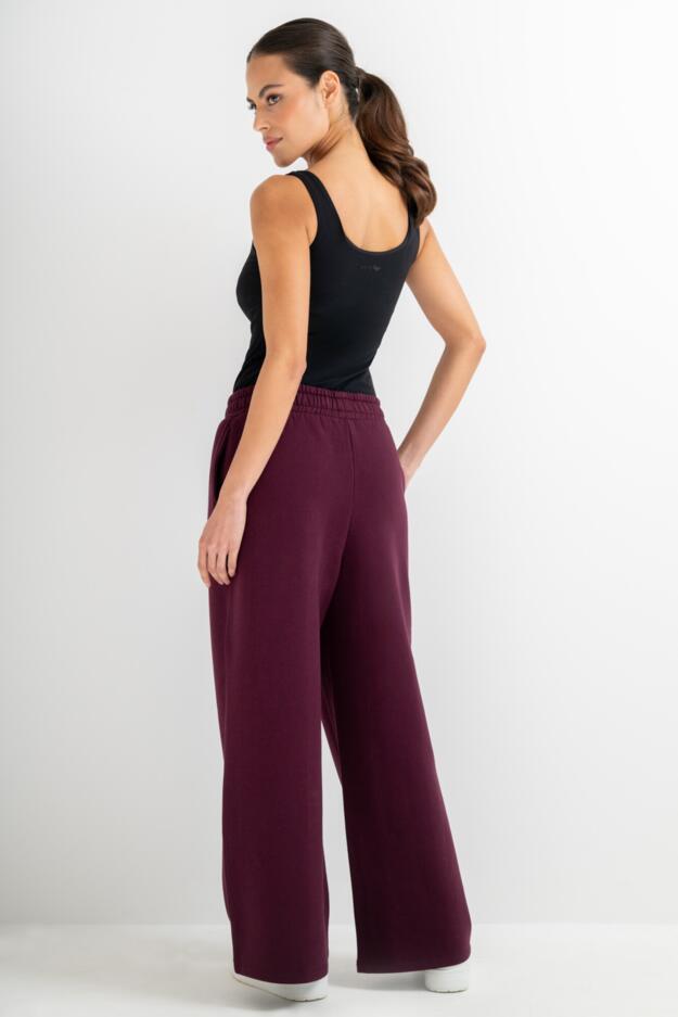 The Softest Off Duty Wide Leg Jogger