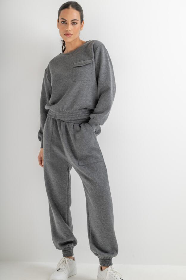 The Softest Off Duty Relaxed Pocket Sweatshirt 