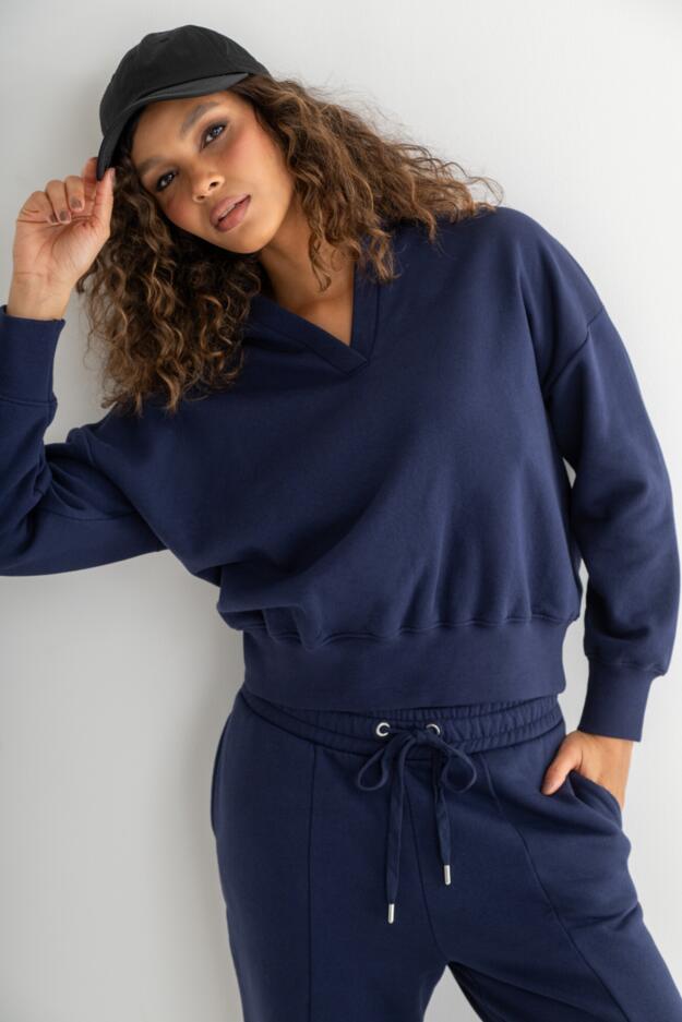 The Softest Off Duty Relaxed Collared Sweatshirt