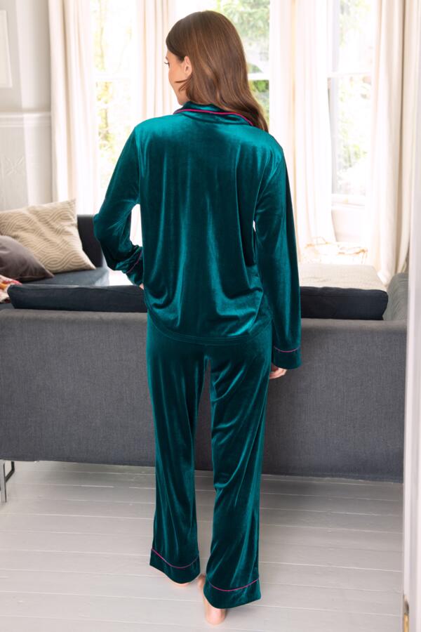 Velour Contrast Trim Pyjama Set