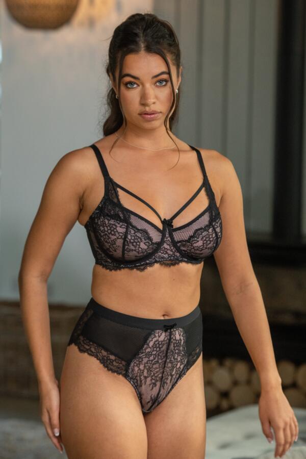 Dark Romance Underwired Bra