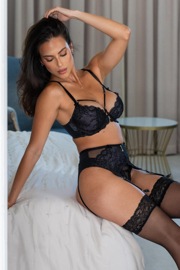Desire Suspender